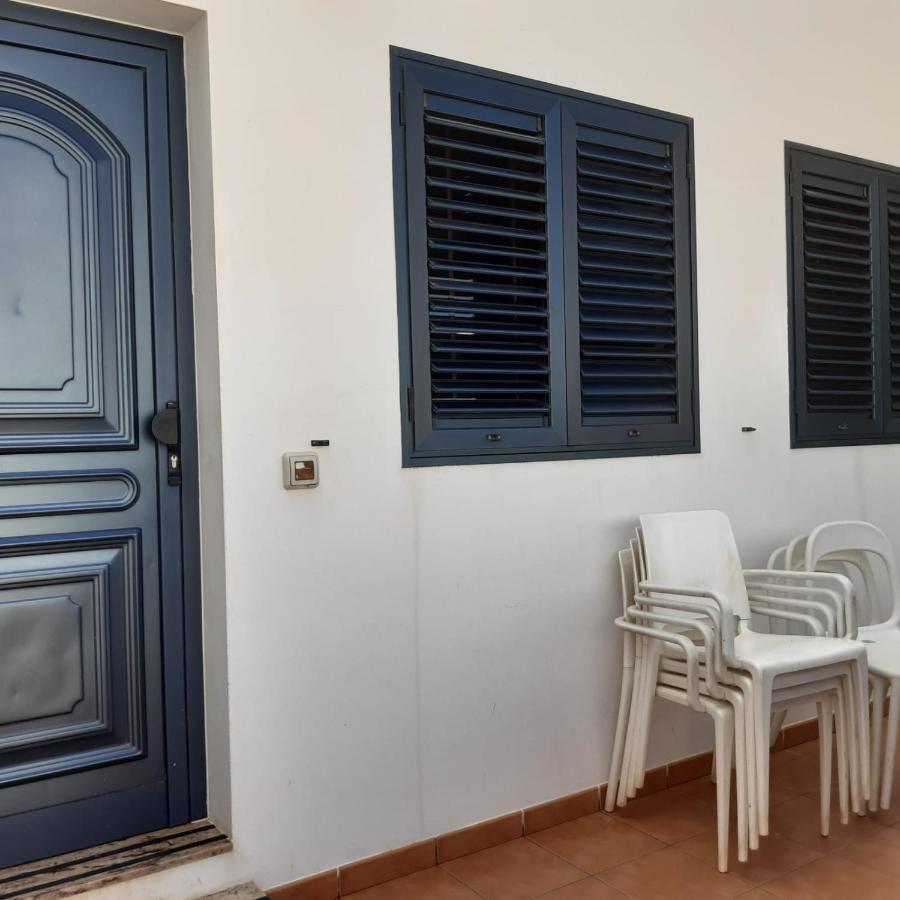 Casa Carmen Dolores Caleta de Sebo Ngoại thất bức ảnh