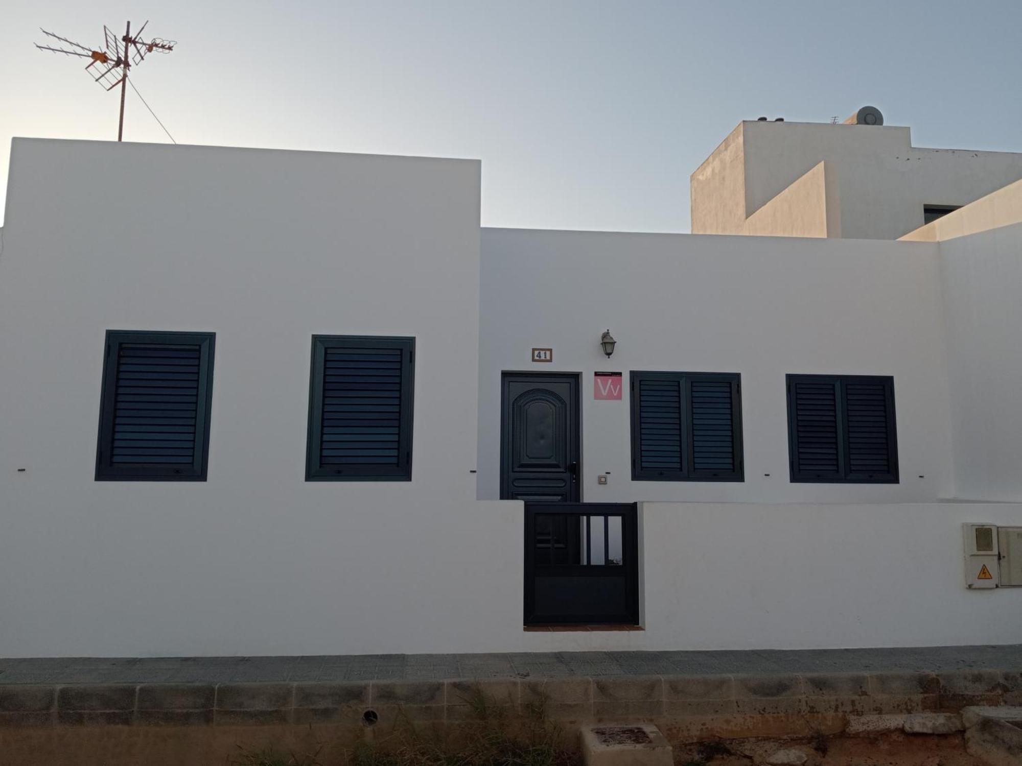 Casa Carmen Dolores Caleta de Sebo Ngoại thất bức ảnh