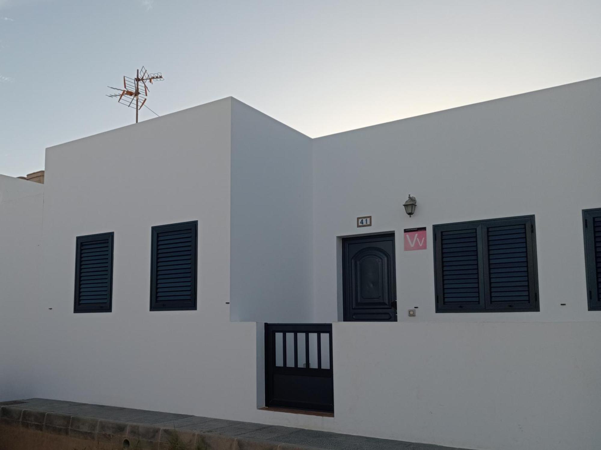 Casa Carmen Dolores Caleta de Sebo Ngoại thất bức ảnh
